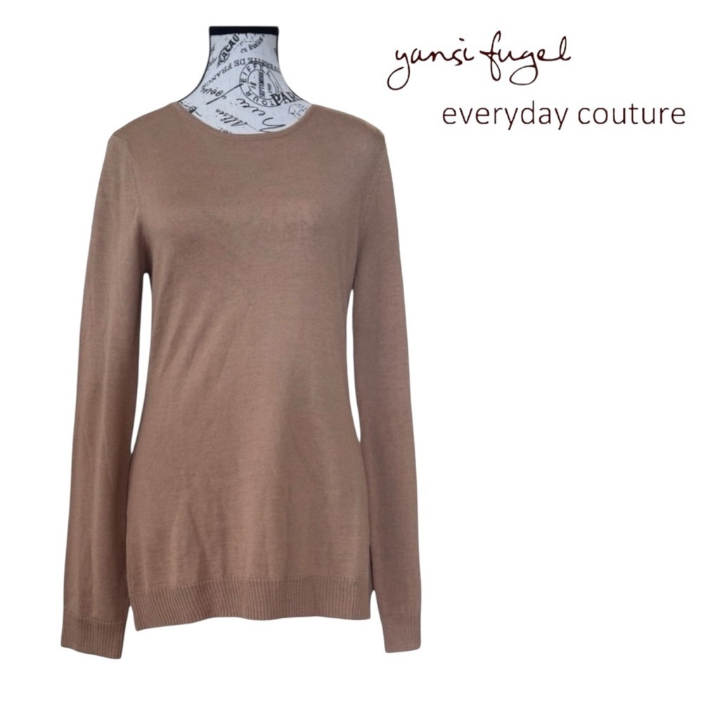 Yansi Fugel Women’s Crew Neck Sweater. Camel (Tan). Medium